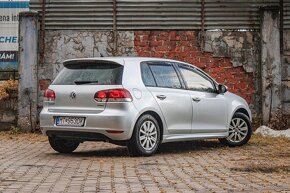 Volkswagen Golf 1.6 TDI - 4