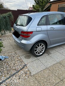 Mercedes Benz B180 CDI - 4