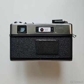 YASHICA Electro 35 GS - 4