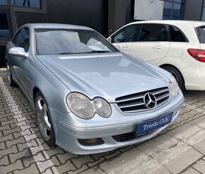 Mercedes-Benz CLK220CDi - 4