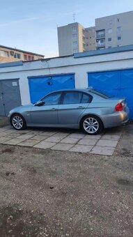 BMW 320i e90 - 4