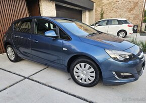 Opel ASTRA J  1.4  80.000km - 4