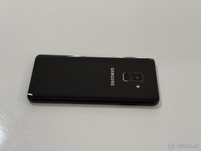 Samsung A8 4/32GB dobrý stav - 4