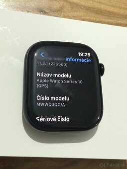 Predám Apple Watch 10 46mm Jet Black Malé známky používania - 4