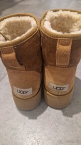 UGG platform, v. 37/38 - 4