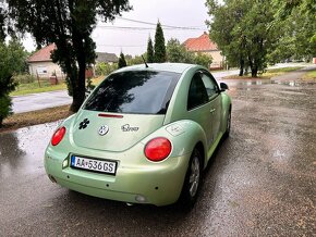 VW Beetle 2,0benzin - 4