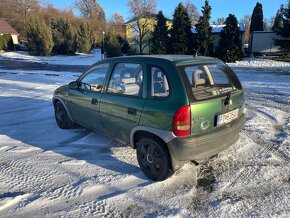 Predám Opel corsa 1.2i eco r.v1996 - 4