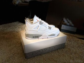 Air Jordan 4 White Oreo (veľ. 42) - 4