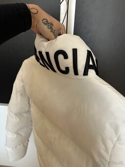 Balenciaga perova bunda - 4