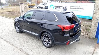 Mitsubishi Outlander  2,0 MIVEC 4WD CVT 7 M  INSTYLE - 4