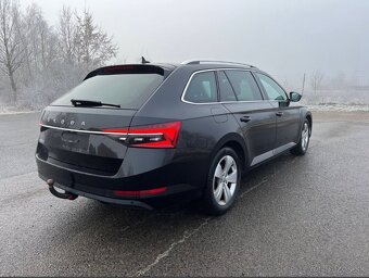 ŠKODA SUPERB COMBI 2.0 TDI DSG STYLE - 4