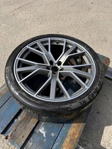 Disk AUDI original R22 - 4