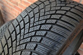 225/40 R18 Zimne pneumatiky Bridgestone - 4