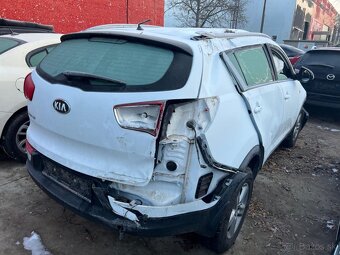 Kia Sportage III 1.6 GDI kód motora G4FD - 4