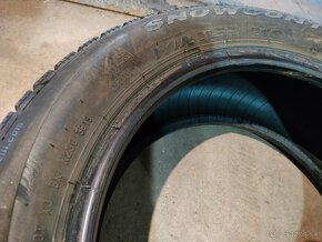 Predám zimné pneu Pirelli 205/55 r16 - 4