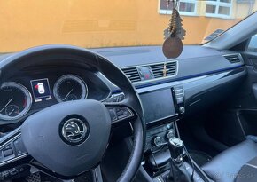 Skoda Superb combi L&K - 4