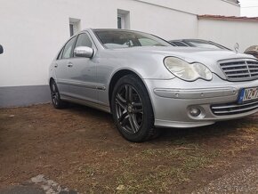 Mercedess c220 - 4