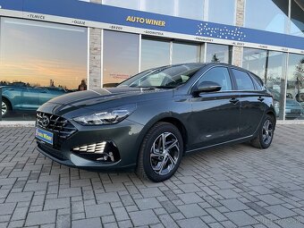 Hyundai i30 2022 1.5 Benzín SK - 4