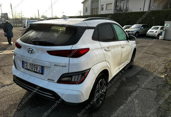 Hyundai Kona EV Xline 39 kWh Sport - DPH - 4