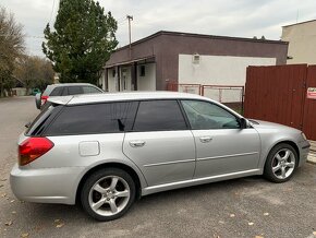 Subaru Legacy - 4