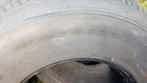 385/65R22,5 Pirelli - 4