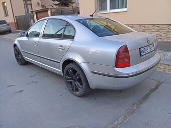 SKODA SUPERB VO VYBORNOM STAVE - 4