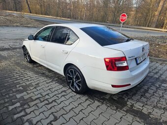 ŠKODA OCTAVIA 1.4 TSI / AIRBAGY OK/ PLNĚ POJÍZDNÉ - 4