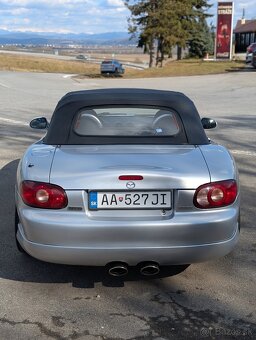 Mazda MX-5 1.8 - 4