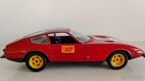 Ferrari 365 GTB 4 Daytona 1/25 Polistil - 4