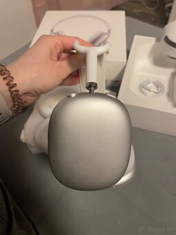 Apple AirPods Max - 4