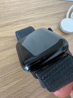 Apple Watch Series 9 Aluminum 45mm - 4