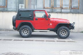 Jeep Wrangler 2.5 Sport - 4