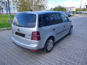 Volkswagen Touran 1.9 TDI 77KW - 4