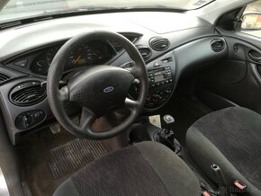 Ford Focus - 4