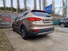 Hyundai Santa Fe - 4