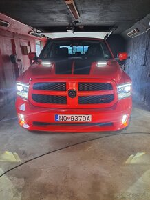 dodge ram 1500 sport 5.7 hemi - 4