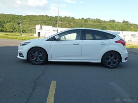 Ford FOCUS st mk3 2.0 scti st x r-performance - 4