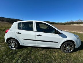 Renault Clio 1,2 benzín - 4