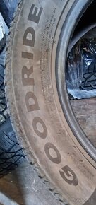 205 /55 R 16 Goodride - 4