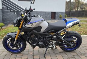 Yamaha mt-09 SP - 4