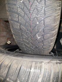 Bridgestone lm005 blizzak 205/60 r16 + original wv plechy - 4