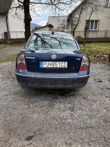 VW Passat - 4