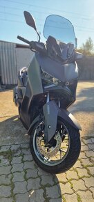 Yamaha XMAX 300 DEMO 2024  zľava 1000€ - 4