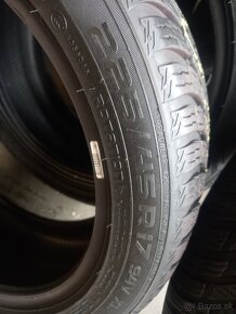 Nokian 225/45R17 - 4