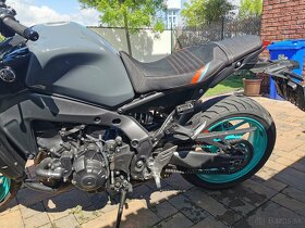 Yamaha MT-09 - 4