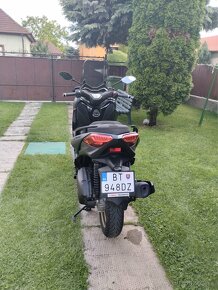 YAMAHA XMAX 125 TECH MAX 2022 - 4