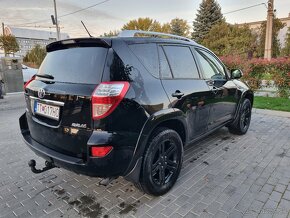 Toyota Rav4 - 4