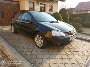 VW Golf V 1.9 TDI PD - 4