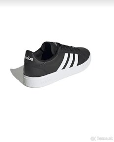 Tenisky Adidas Grand Court Base 2.0 - 4