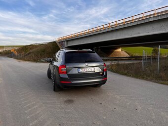 Škoda Octavia 2.0 TDi 135kw DSG 4x4 Laurin & Klement - 4